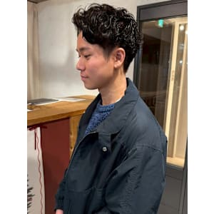 スパイラルパーマ ツーブロック 刈り上げ 20代 眉カット - atelier.神戸三宮店【アトリエ】【アトリエ コウベサンノミヤテン】掲載中
