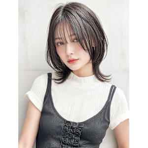 黒髪くびれヘア◎透明感カラー小顔レイヤーカットミディp1 - COVER HAIR & SPA bliss【カバーヘア アンド スパ ブリス】浦和/浦和西口店【カバー ヘア アンド スパ ブリス ウラワ ウラワニシグチテン】掲載中