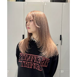 淡く透けるミルクティーベージュ - EARTH/E 吉祥寺店 ハイライト/髪質改善/縮毛矯正【アース　エレガンス　キチジョウジテン　ハイライト　カミシツカイゼン　シュクモウキョウセイ】掲載中