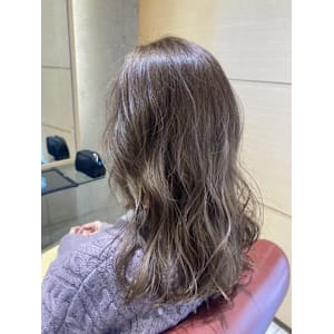 透明感のグレージュカラー - EMU international 白岡 CUTE店【エムインターナショナル】掲載中