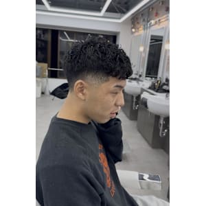 ショートカーリー - DAMDEE TOKYO 心斎橋【ダムディートウキョウシンサイバシ】掲載中