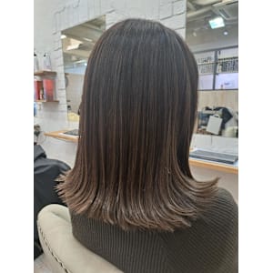 メテオカラー/イルミナカラー - latte hair lemie【ラテ ヘア レミエ】掲載中