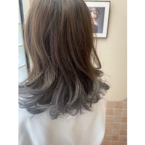 アッシュグラデーションカラー