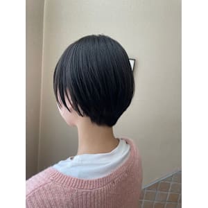 すっきりボブ×骨格補正カット