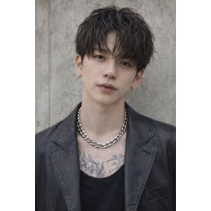 カットパーマトレンドメンズスタイル 似合わせメンズスタイルな - aux. 表参道 【オグジュアリー】【オグジュアリー】掲載中