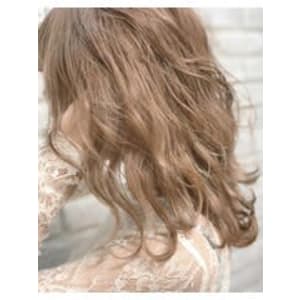 柔らかミディレイヤー - newi 池袋【ネウィ イケブクロ】掲載中