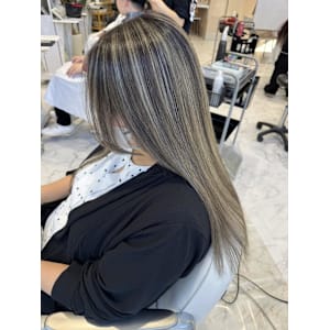 バレイヤージュ - HEARTS hair's五日市店【ハーツヘアーズイツカイチテン】掲載中