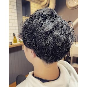 スパイラルパーマMIXスタイル ニュアンスデザイン - メンズサロン エクシア～brat～【メンズサロン エクシアブラト】掲載中