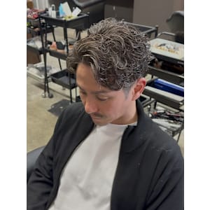 大人/30代/40代/メンズパーマ/ルーズパーマ - メンズサロン growth天神店【メンズサロングロウ】 メンズカット/メンズパーマ/眉毛【メンズサロン グロウ テンジンテン メンズサロングロウ  メンズカット メンズパーマ マユゲ】掲載中