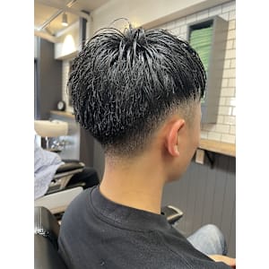 ツーブロ×フェード×刈り上げショート×20代/30代 - メンズサロン エクシア～brat～【メンズサロン エクシアブラト】掲載中