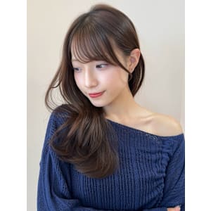 オリーブグレージュカラー 透明感カラー 艶髪 顔周りカット