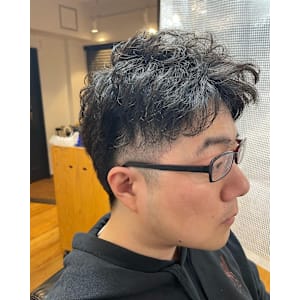 ツーブロック×ニュアンスパーマ - メンズサロン エクシア～brat～【メンズサロン エクシアブラト】掲載中