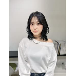 大人ミディアムレイヤー/RIHO - CLEAR of hair 栄南店【クリアーオブヘアー】【クリアーオブヘアー サカエミナミテン】掲載中