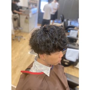 スパイラルパーマ