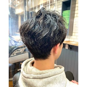大人気のふんわりショートマッシュ　サーフカール - メンズサロン エクシア【メンズサロン エクシア】掲載中