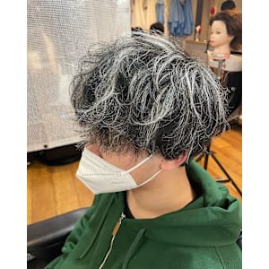 マッシュ×メッシュ×ホワイトブロンド