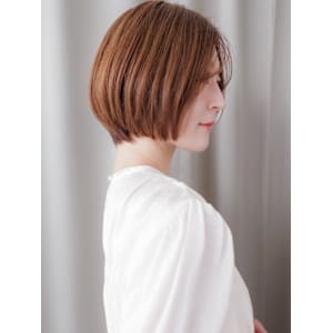 脱白髪染めオレンジベージュかきあげショートボブ30代40代 - COVER HAIR & SPA bliss【カバーヘア アンド スパ ブリス】浦和/浦和西口店【カバー ヘア アンド スパ ブリス ウラワ ウラワニシグチテン】掲載中