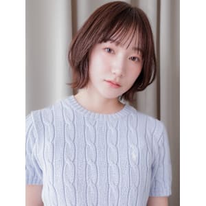 ダークグレー大人美人ウェットヘア外ハネボブウルフ30代40代 - COVER HAIR & SPA bliss【カバーヘア アンド スパ ブリス】浦和/浦和西口店【カバー ヘア アンド スパ ブリス ウラワ ウラワニシグチテン】掲載中