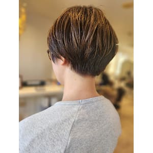 ショート/ハイライト - ito. little hair garden【イト リトル ヘア ガーデン】掲載中