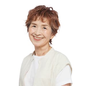 トップのボリュームが気になる方に◎カールショートスタイル - えがお美容室【エガオビヨウシツ】掲載中