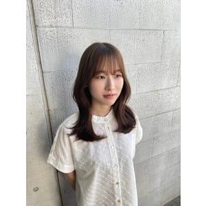 フィット顔まわりのやわらかミディ