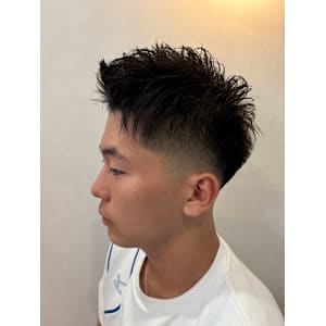 ツーブロック×立体ショート