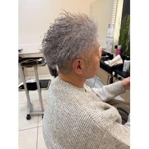 メンズツイストスパイラルパーマ - K:R鶴川【カールツルカワ】掲載中