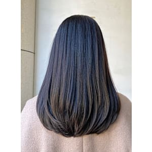 レイヤーカット+酸性ストレートパーマ - HAIR&MAKE STUDIO MIMURO【ヘアメイク スタジオ ミムロ】掲載中