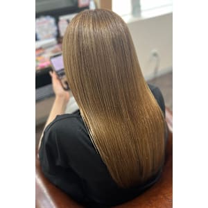 髪質改善ストレート