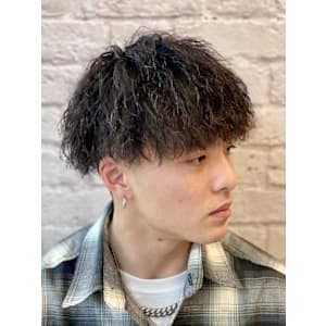 ツイストスパイラルパーマ - 銀座マツナガ 新宿野村ビル店【ギンザマツナガ シンジュクノムラビルテン】掲載中