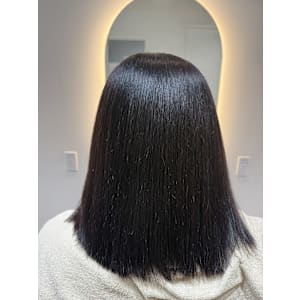 プレミアム縮毛矯正！ツヤツヤ！ - Fleu[r] フルー 都立大学店【フルー】掲載中