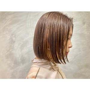 切りっぱなしボブ　［鎌倉駅］