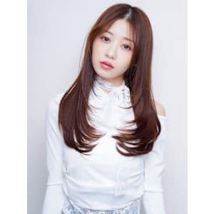 ロングレイヤー ベージュ センターパート 髪質改善カラー - 髪質改善 SEPT. 天神大名【カミシツカイゼン セプト テンジンダイミョウ】掲載中