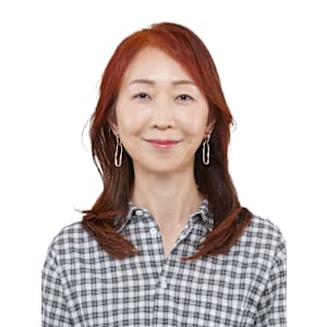 アレンジ多彩◎優しい大人セミロング - えがお美容室【エガオビヨウシツ】掲載中