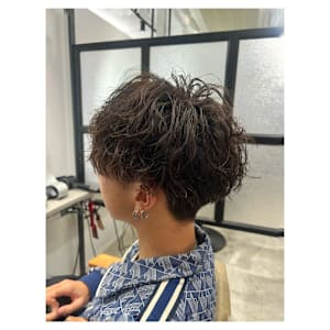 ツイストスパイラルパーマ - aroot 町田店 酸性縮毛矯正/髪質改善カラー【アルート マチダテン サンセイシュクモウキョウセイ カミシツカイゼンカラー】掲載中