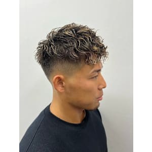 スペインカール - ヒロ銀座バーバーショップ難波店【ヒロギンザバーバーショップナンバテン】掲載中