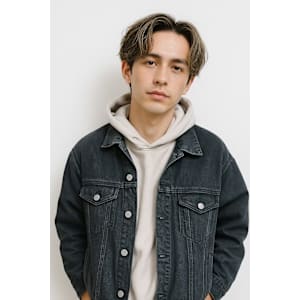 【新宿】センターパートスパイラルパーマ