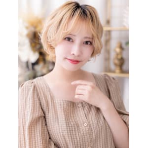 韓国風ハイトーンカラー小顔プードルパーマ　ミックスカラー - COVER HAIR bliss【カバーヘア ブリス】北浦和/北浦和西口店【カバー ヘア ブリス キタウラワ キタウラワニシグチテン】掲載中