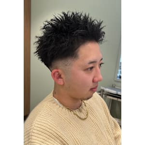 ツイストスパイキーショート - tip・top 成増店【チップタップ ナリマステン】掲載中