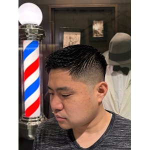 フェードフェザーアップ - ヒロ銀座バーバーショップ大阪本店【ヒロギンザ バーバーショップオオサカホンテン】掲載中