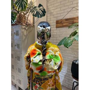 成人式ヘア - VISAGE VIF POWERED BY MONS【ヴィサージュヴィフ パワード バイ モンス】掲載中