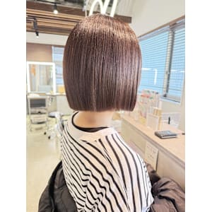切りっぱなしボブ/ぱっつんボブ - ungu GALLERY【アングゥギャラリー】掲載中
