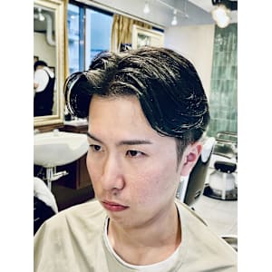 【20代男性】ロンドンナチュラルセンターパート(大宮/床屋) - Graceful Barber London【グレイスフルバーバーロンドン】掲載中