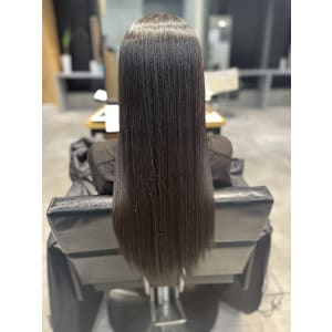 艶感☆プリンセスティアラ縮毛矯正 - newi 池袋【ネウィ イケブクロ】掲載中