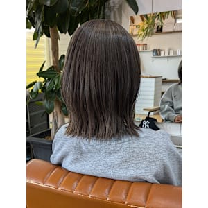 外ハネボブ×オリーブベージュ