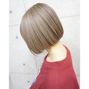 ケアブリーチハイトーンカラースタイル