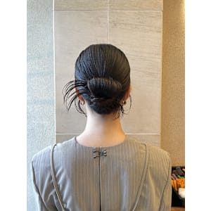 ヘアアレンジ/ヘアセット/カチモリ/編みおろし/シニヨン　 - tip・top目白店【チップタップメジロテン】掲載中