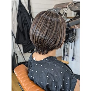 白髪ぼかしハイライト - きいろいさんかくの美容室 Kanshall【カンシャル】【キイロイサンカクノビヨウシツ カンシャル】掲載中