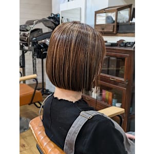 ボブ×ハイライトカラー - きいろいさんかくの美容室 Kanshall【カンシャル】【キイロイサンカクノビヨウシツ カンシャル】掲載中