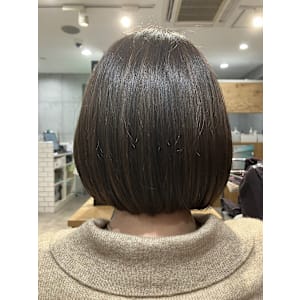 切りっぱなしボブ - newi 池袋【ネウィ イケブクロ】掲載中